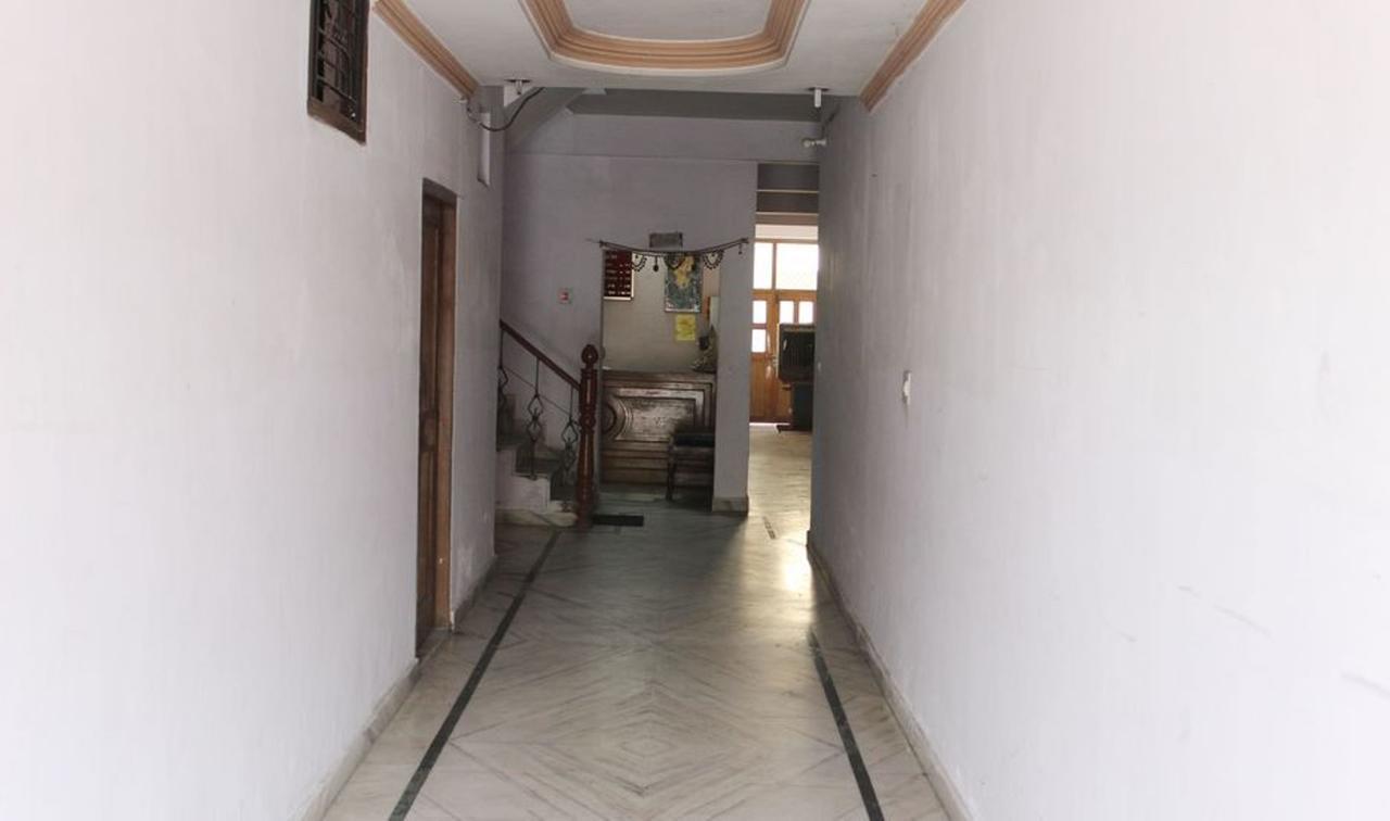 Hotel Satkar, Haridwār Exteriör bild
