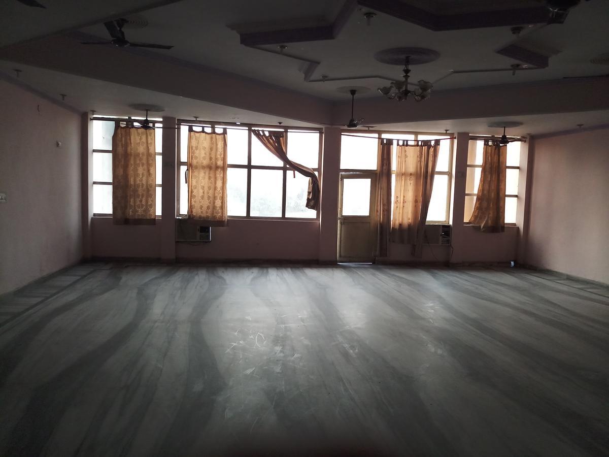Hotel Satkar, Haridwār Exteriör bild